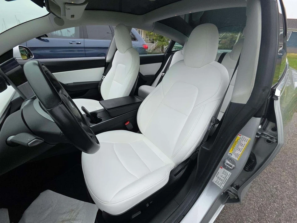 2018 Tesla Model 3 Performance - Image 5 of 7