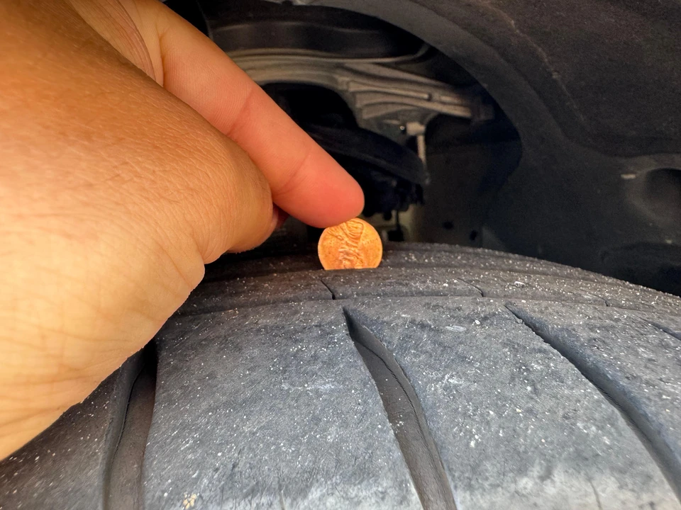 2018 Tesla Model 3 Performance - Image 21 of 31