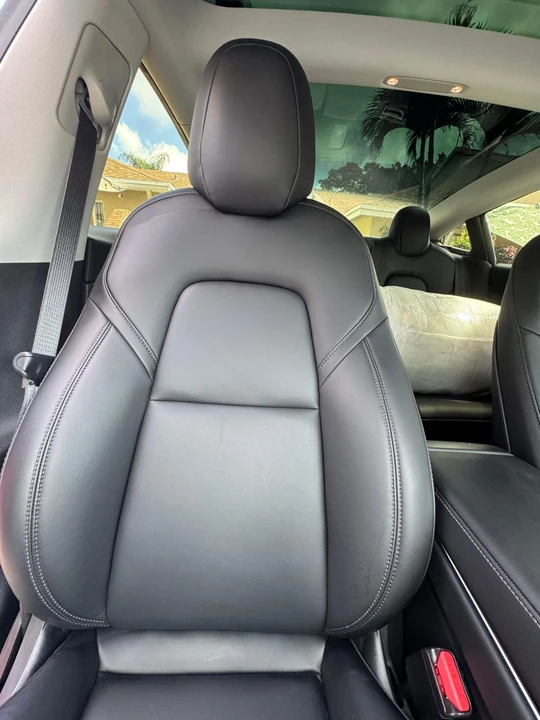 2018 Tesla Model 3 Performance - Image 29 of 31