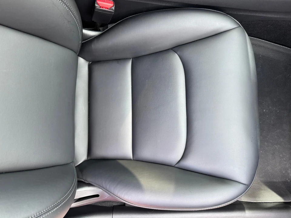 2018 Tesla Model 3 Performance - Image 30 of 31