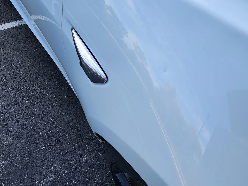 2018 Tesla Model 3 Performance - Image 24 of 31