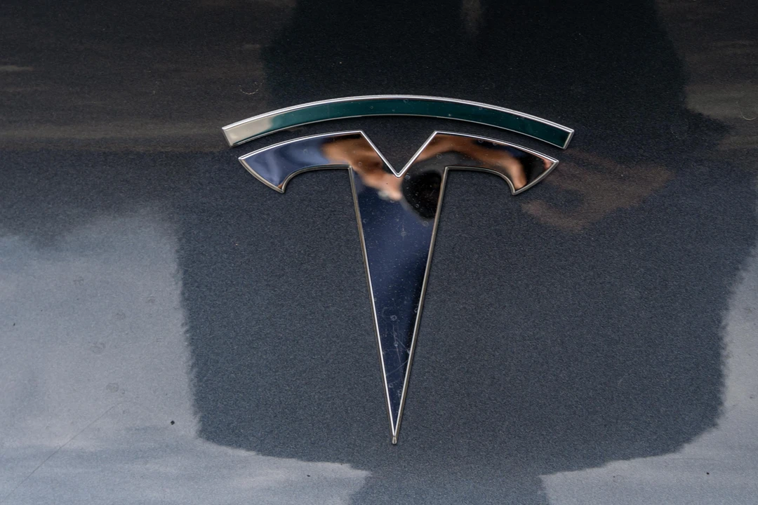 2018 Tesla Model 3 Performance - Image 21 of 31