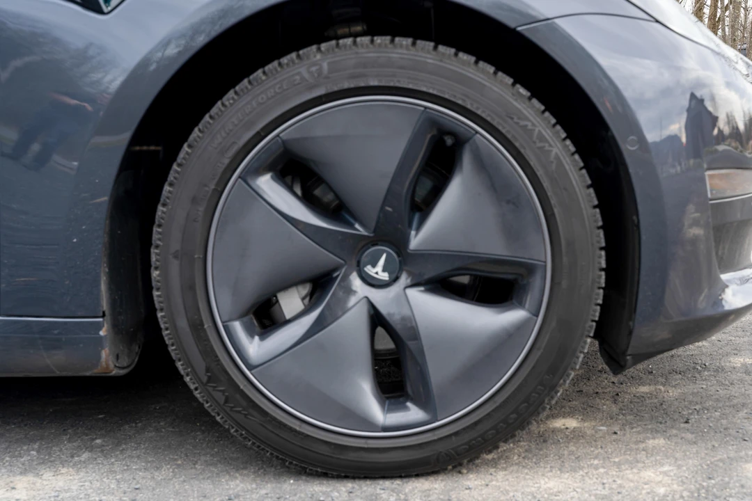 2018 Tesla Model 3 Performance - Image 31 of 31
