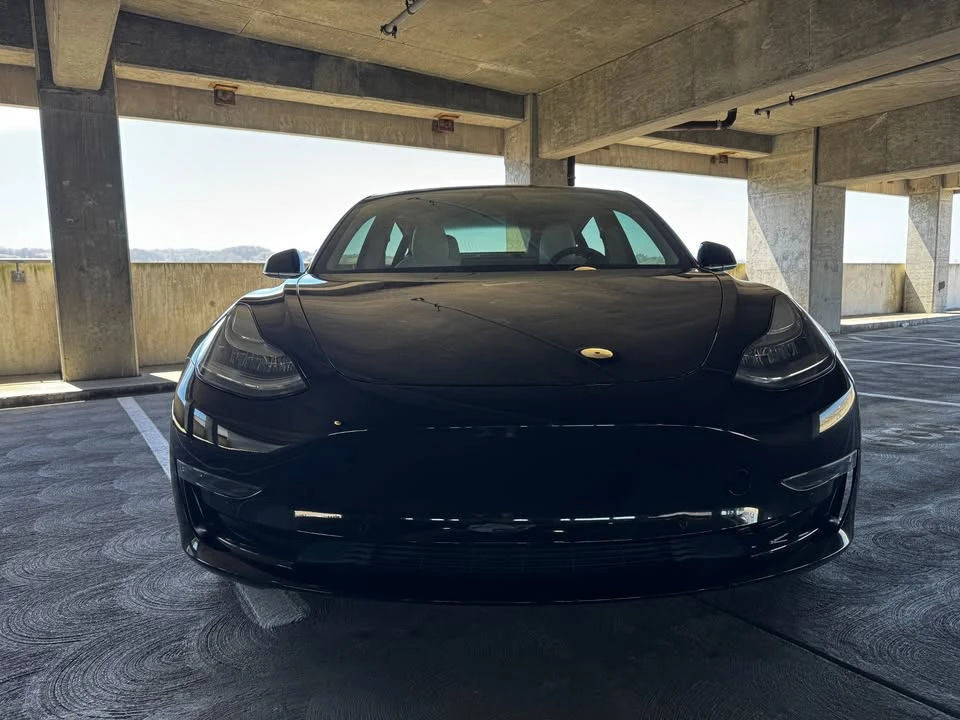 2018 Tesla Model 3 Performance - Image 2 of 18