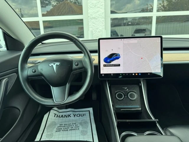 2018 Tesla Model 3 Performance - Image 3 of 21