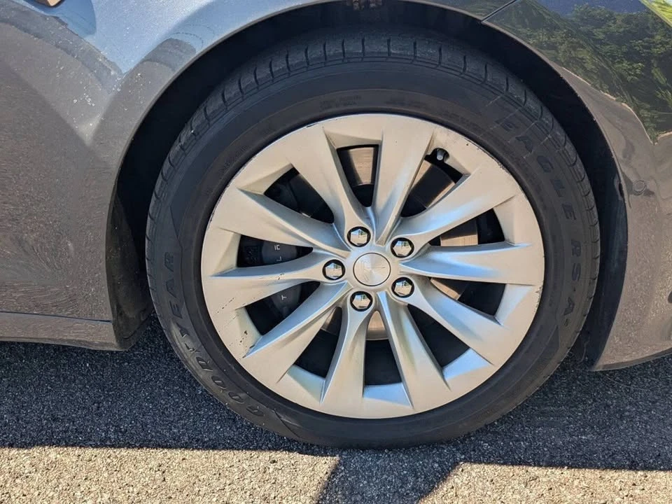 2018 Tesla Model S - Image 9 of 20