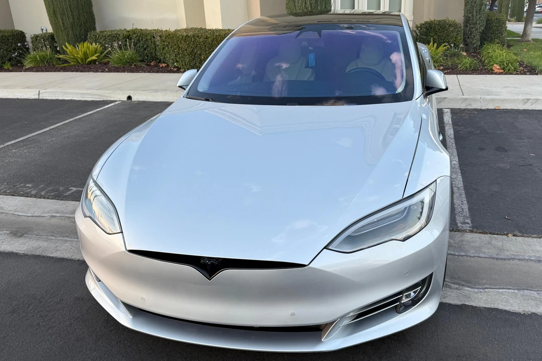 2018 Tesla Model S - Image 2 of 31