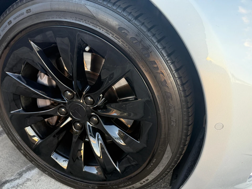 2018 Tesla Model S - Image 29 of 31