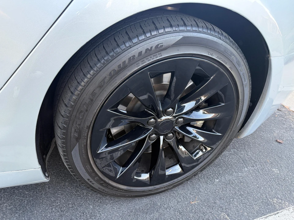 2018 Tesla Model S - Image 27 of 31