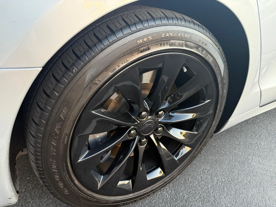 2018 Tesla Model S - Image 26 of 31