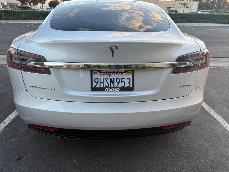 2018 Tesla Model S - Image 14 of 31