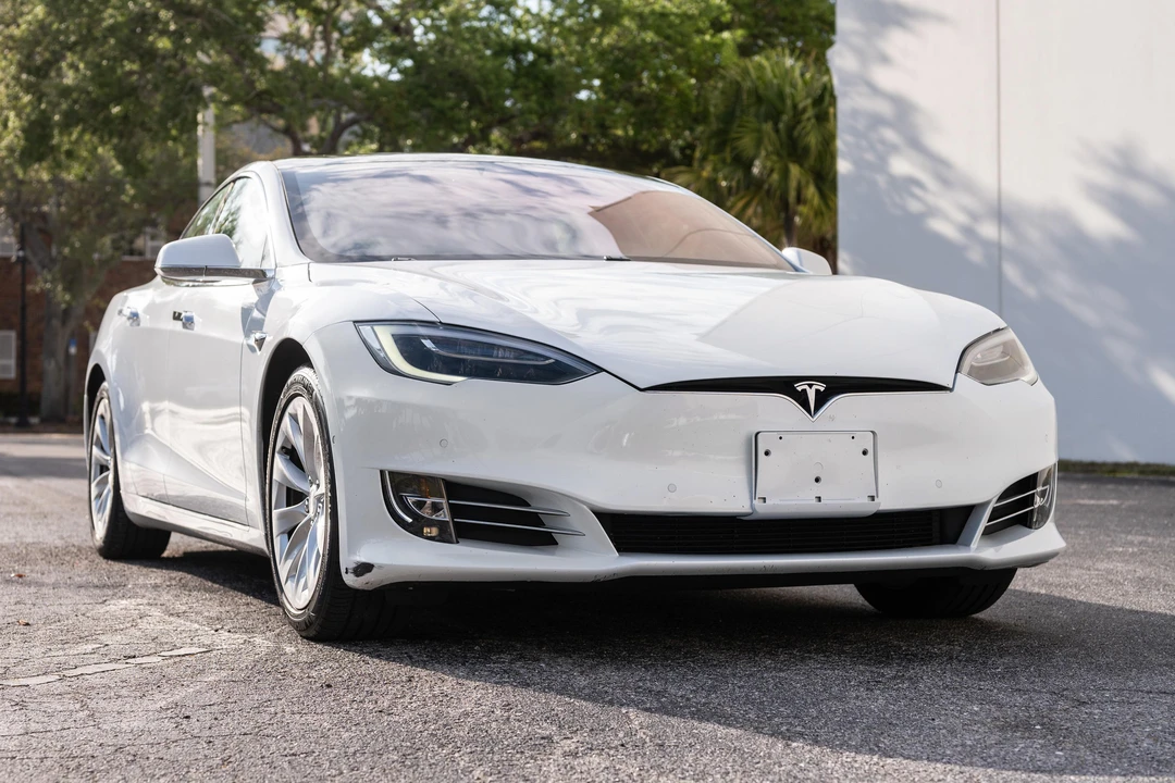 2018 Tesla Model S - Image 11 of 31