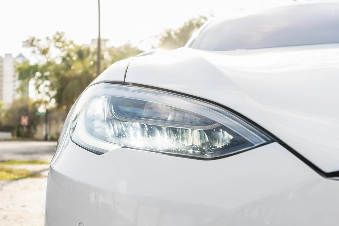 2018 Tesla Model S - Image 14 of 31