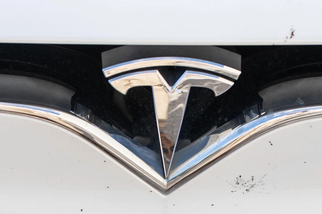 2018 Tesla Model S - Image 16 of 31