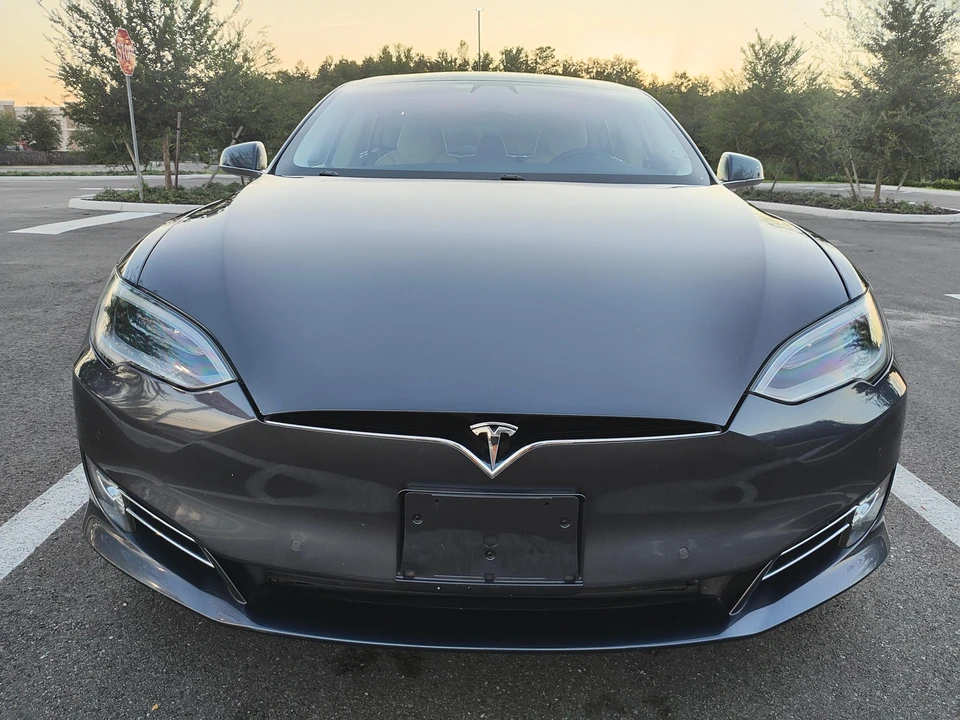 2018 Tesla Model S - Image 7 of 31