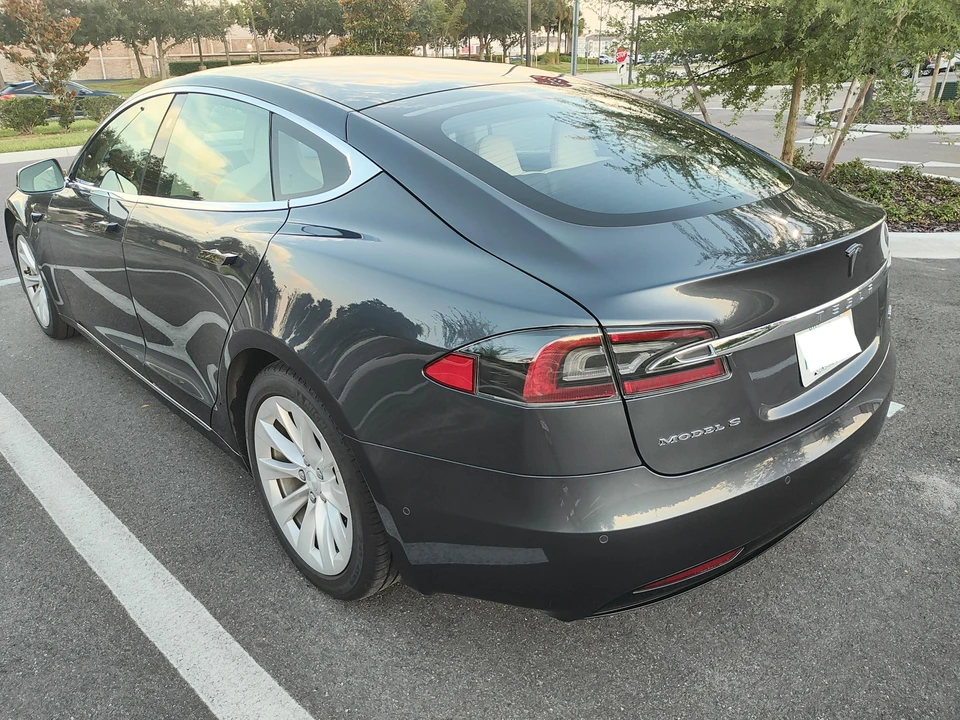 2018 Tesla Model S - Image 13 of 31