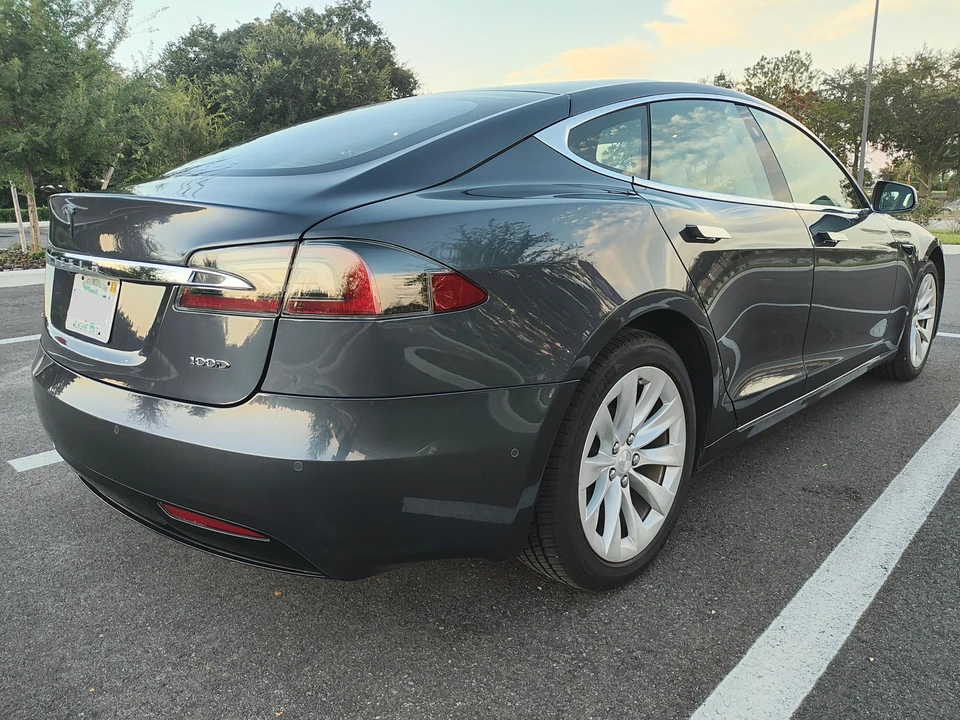 2018 Tesla Model S - Image 16 of 31