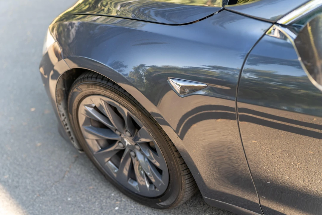 2018 Tesla Model S - Image 27 of 31