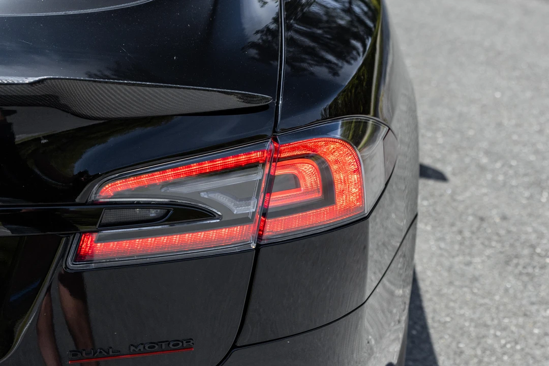 2018 Tesla Model S - Image 30 of 31