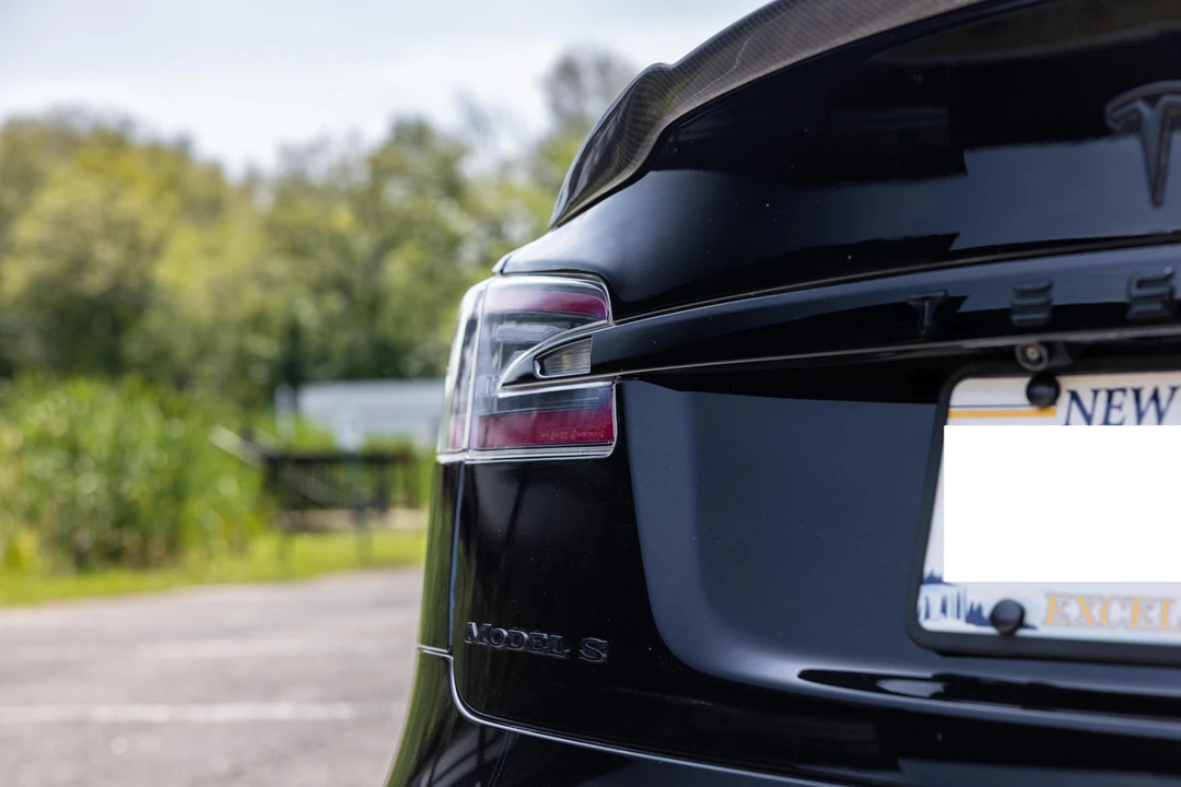 2018 Tesla Model S - Image 24 of 31