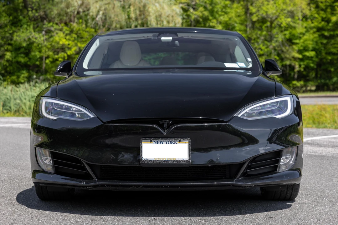 2018 Tesla Model S - Image 2 of 31