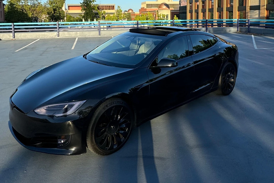 2018 Tesla Model S - Image 9 of 31
