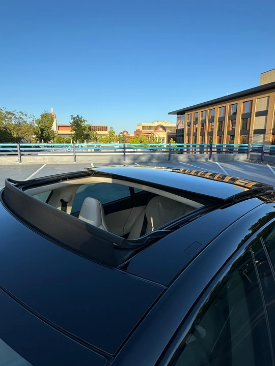2018 Tesla Model S - Image 28 of 31