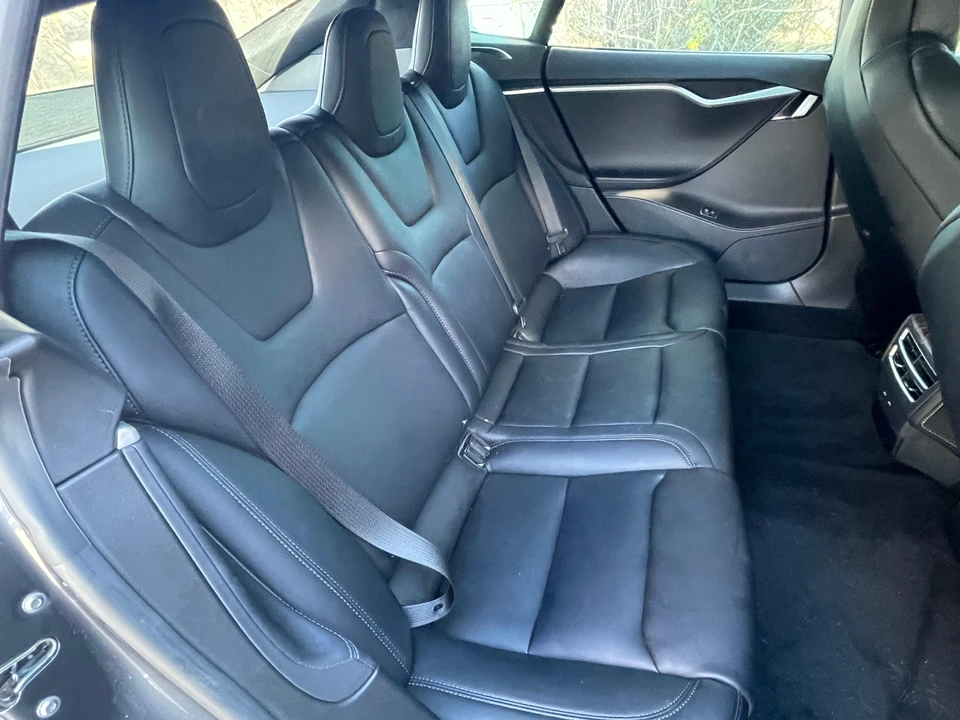 2018 Tesla Model S - Image 27 of 31