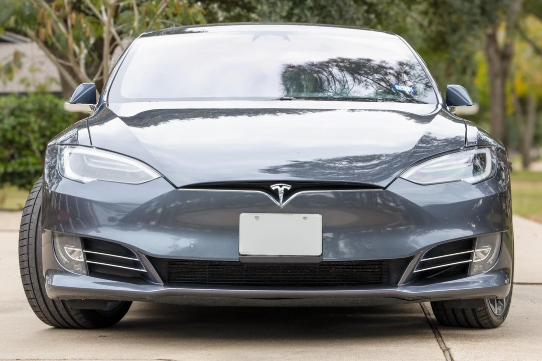 2018 Tesla Model S - Image 2 of 31