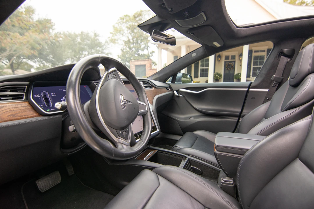 2018 Tesla Model S - Image 29 of 31