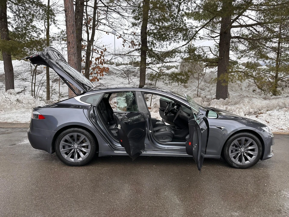 2018 Tesla Model S - Image 31 of 31