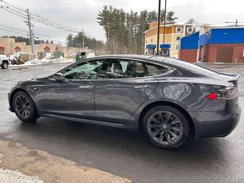 2018 Tesla Model S - Image 14 of 31