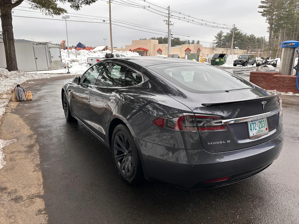 2018 Tesla Model S - Image 15 of 31