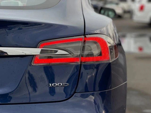 2018 Tesla Model S - Image 9 of 12