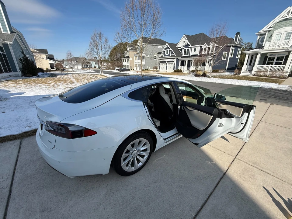 2018 Tesla Model S - Image 4 of 7