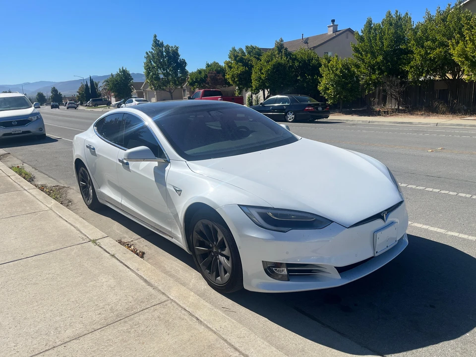 2018 Tesla Model S - Image 21 of 31