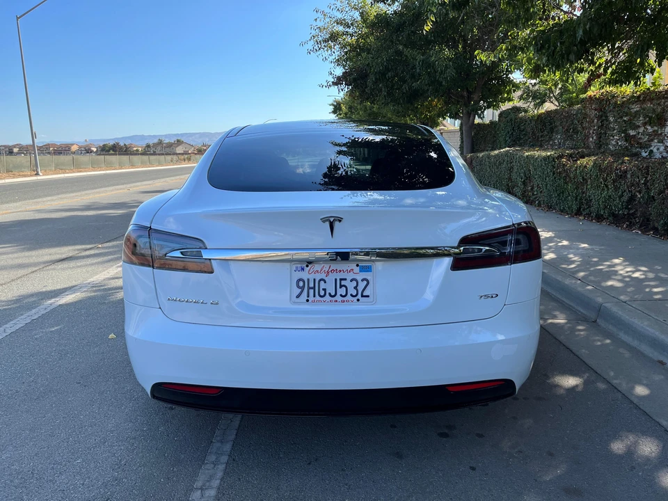 2018 Tesla Model S - Image 14 of 31
