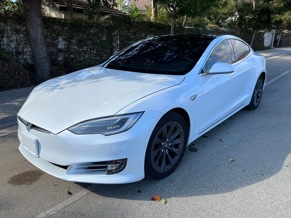 2018 Tesla Model S - Image 9 of 31