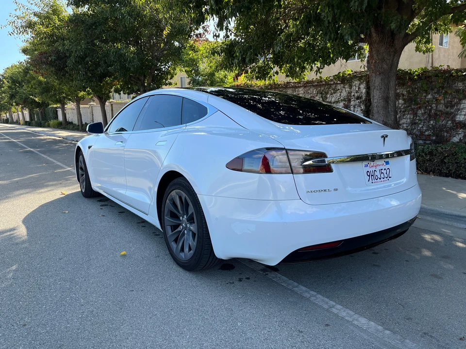 2018 Tesla Model S - Image 11 of 31