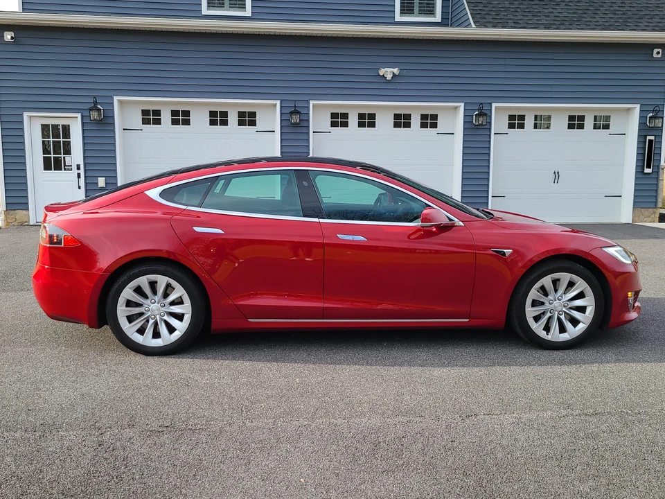 2018 Tesla Model S - Image 12 of 31
