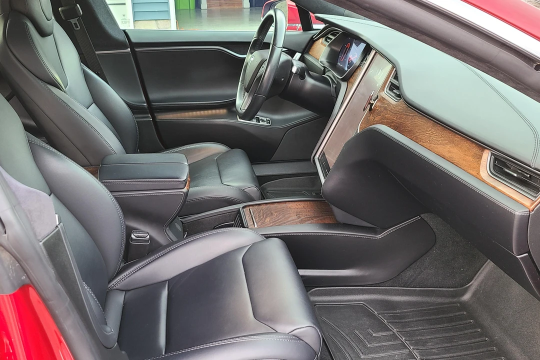 2018 Tesla Model S - Image 29 of 31
