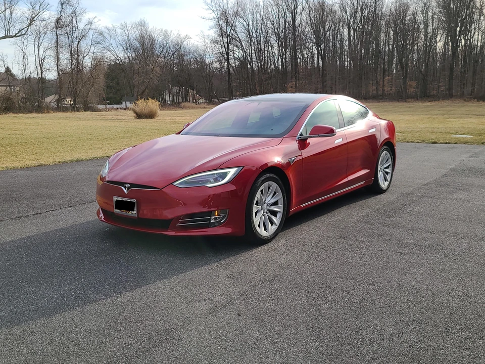 2018 Tesla Model S - Image 7 of 31