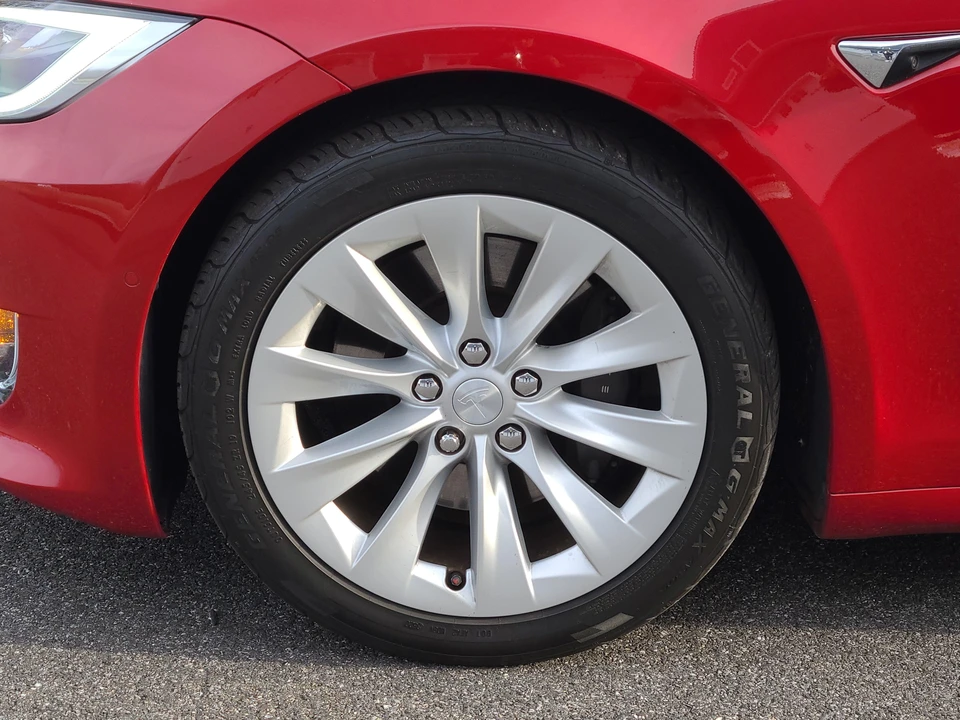 2018 Tesla Model S - Image 24 of 31