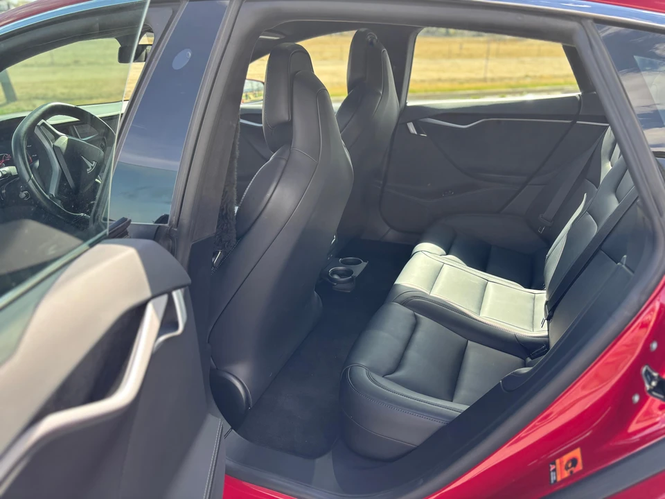 2018 Tesla Model S - Image 28 of 31