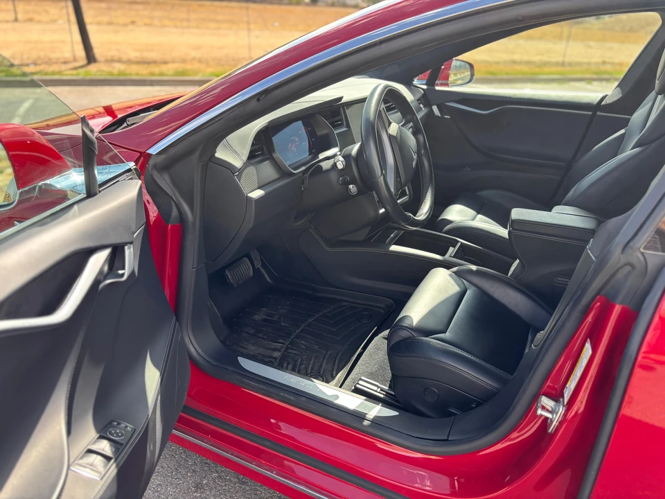 2018 Tesla Model S - Image 29 of 31