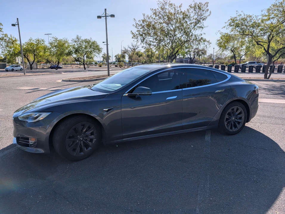 2018 Tesla Model S - Image 17 of 31