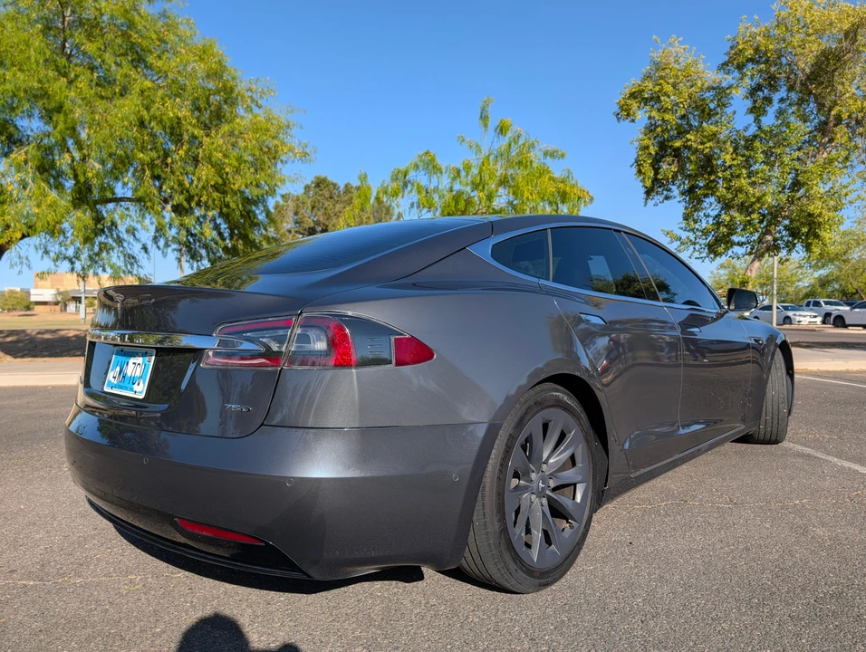 2018 Tesla Model S - Image 24 of 31