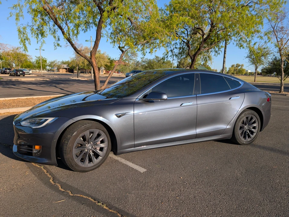 2018 Tesla Model S - Image 15 of 31