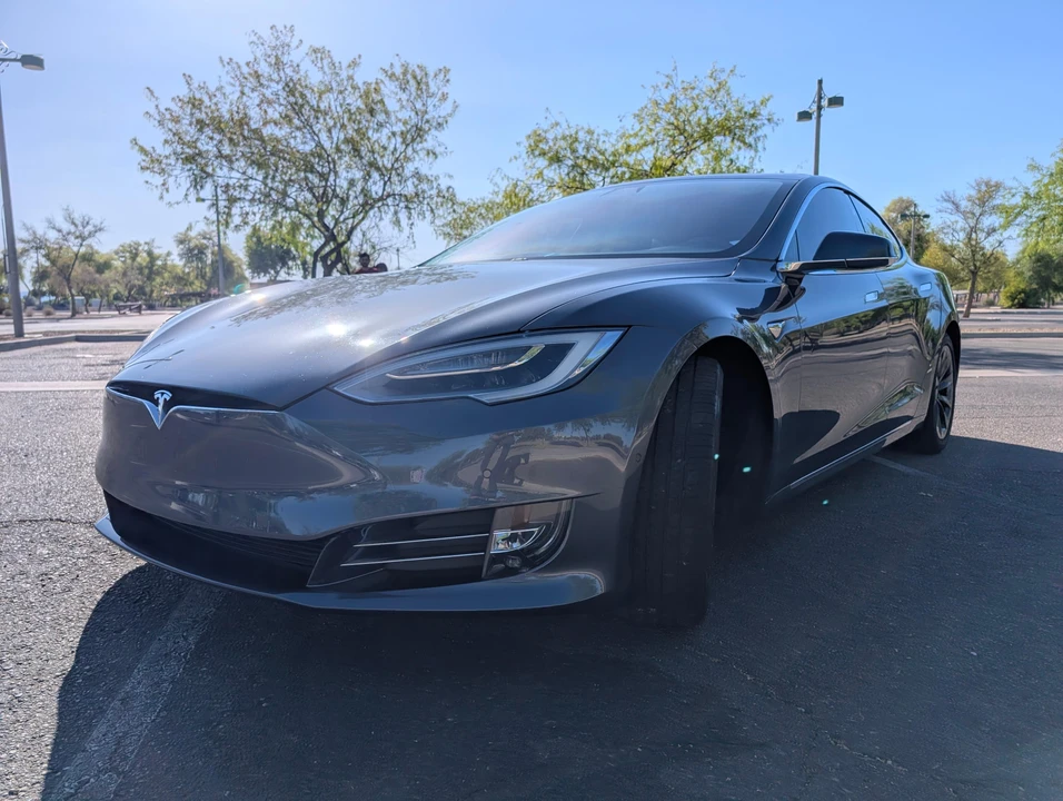 2018 Tesla Model S - Image 9 of 31