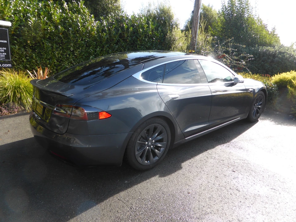 2018 Tesla Model S - Image 4 of 12